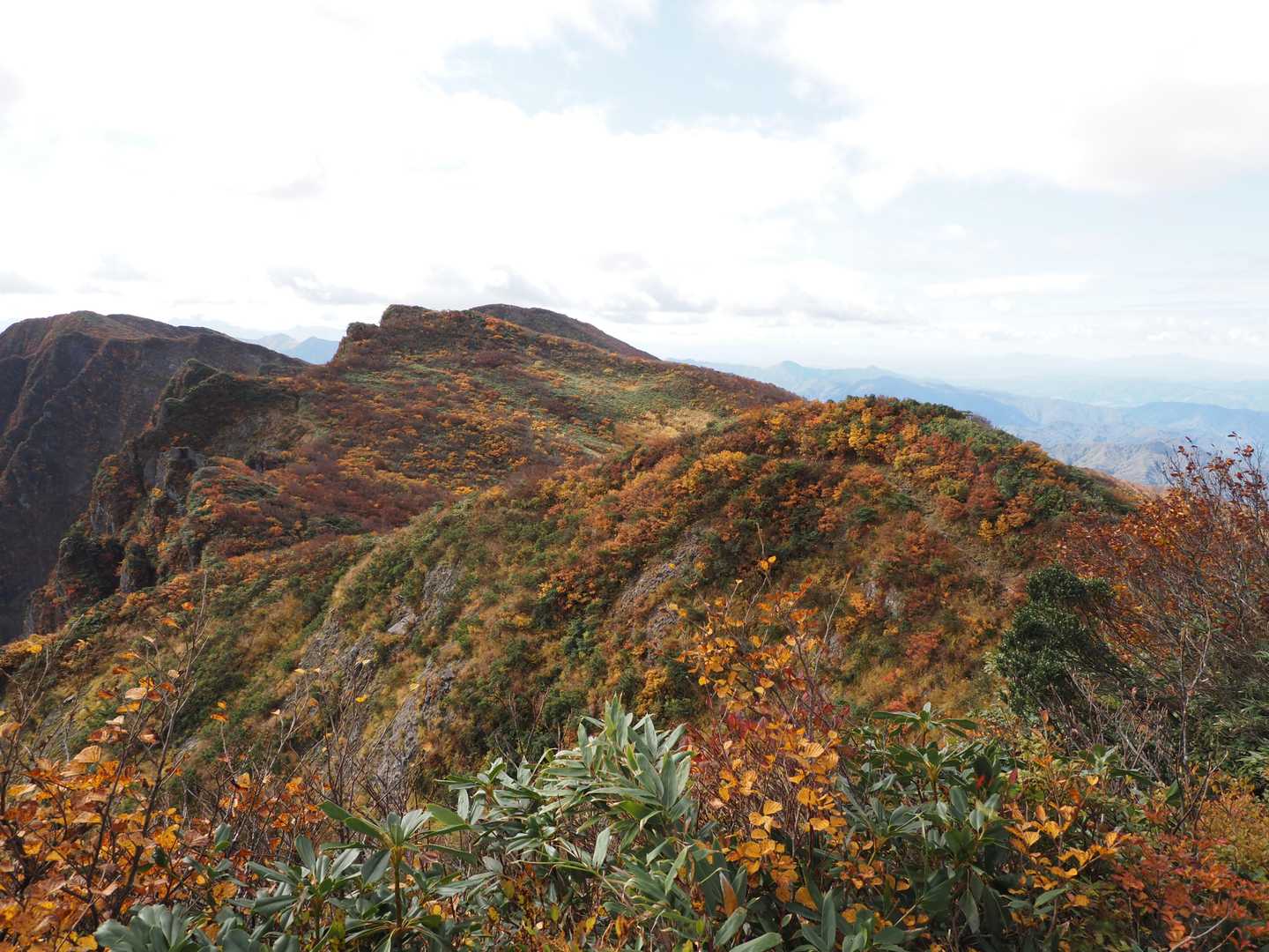 田子倉只見沢登山口-剣ヶ峰-浅草岳-鬼が面山-南岳-マイク 縦走コースの写真