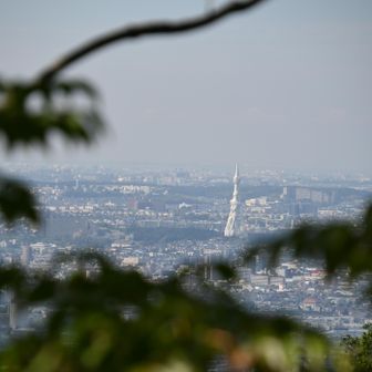 岩屋峠コース、PL塔
