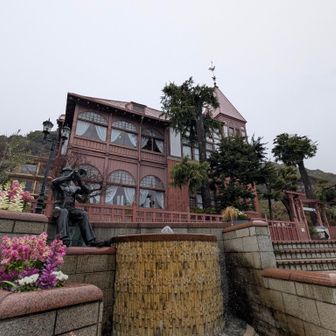 神戸北野異人館通り。