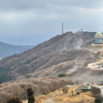 まだほんの少し雲が残っていましたが、少しずつ日が射してくると...