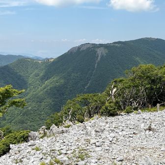 昨年登った御池岳