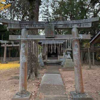 ここはやはり福地神社の神社山、有松山。