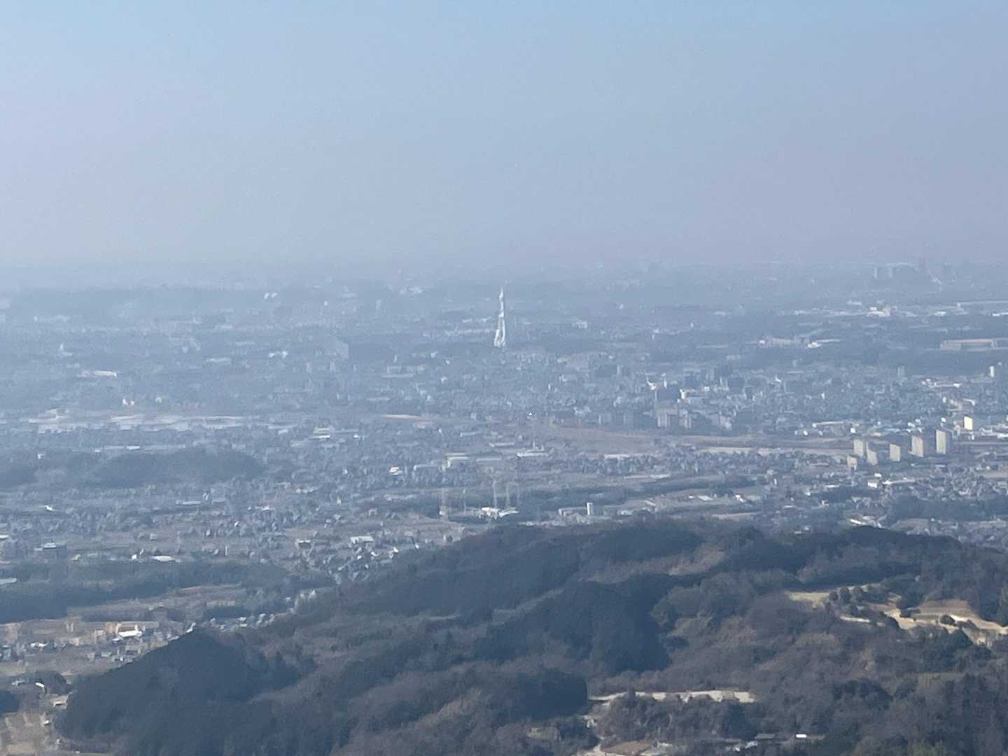 眺望開ける　霞んでますね