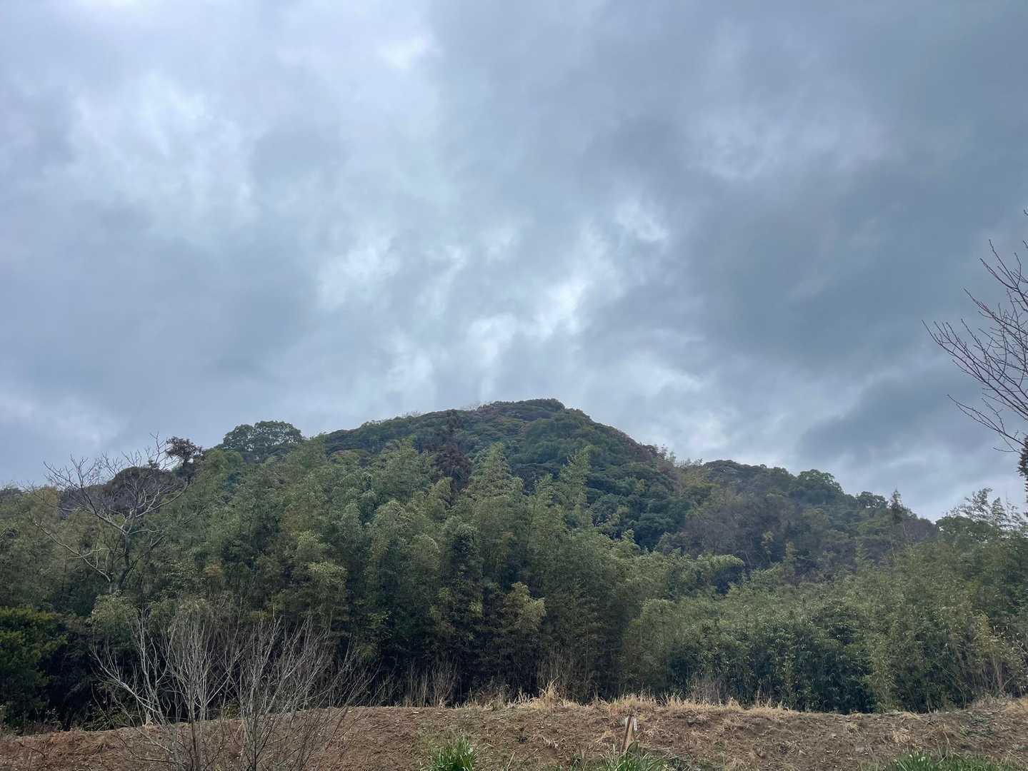 雨の後は黒土注意の天ヶ岳でした😂