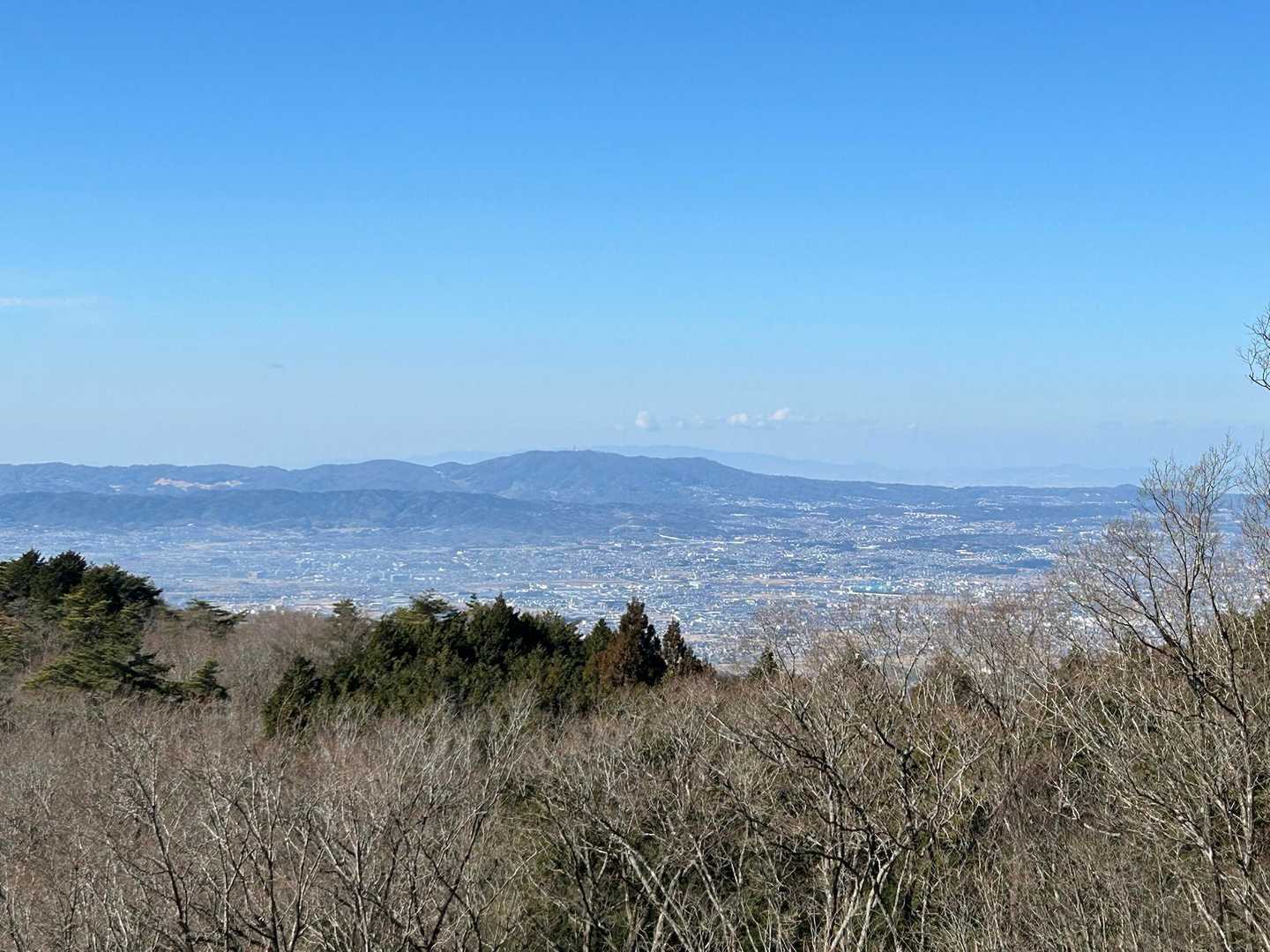 大和郡山の街並みあたりが、
広く見渡せて‥見晴らしがいい！