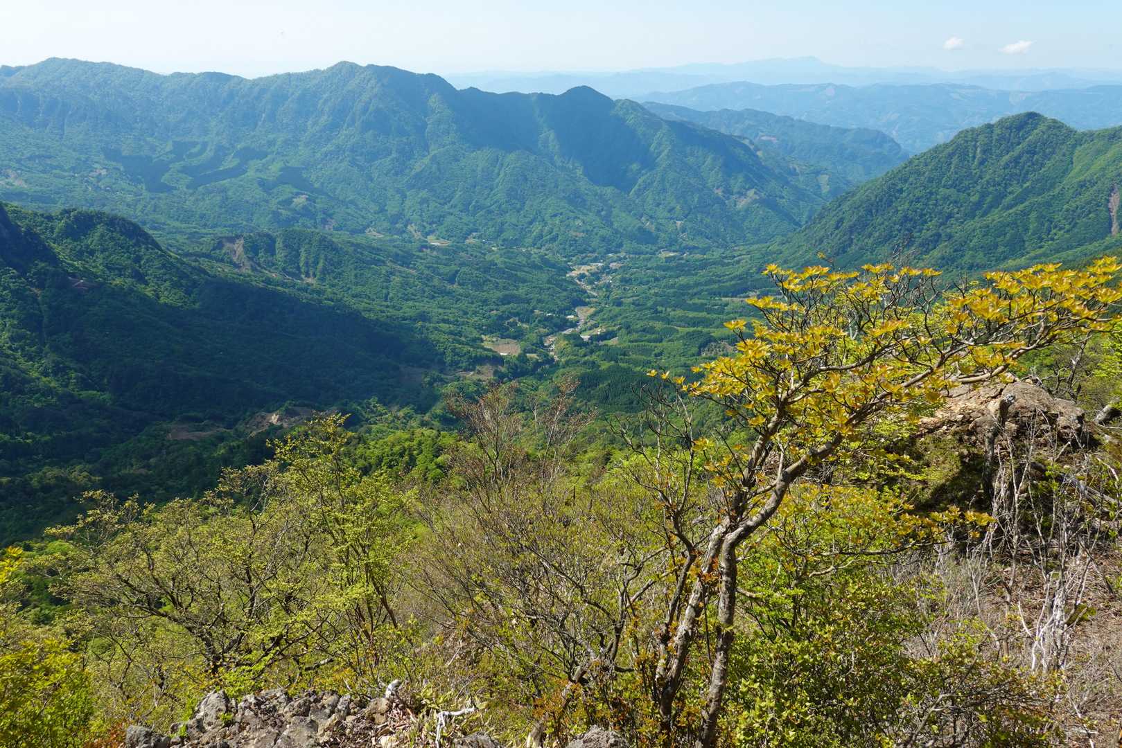 北日隠山山頂は眺めがよかった。