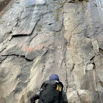 圧巻の滝ですね