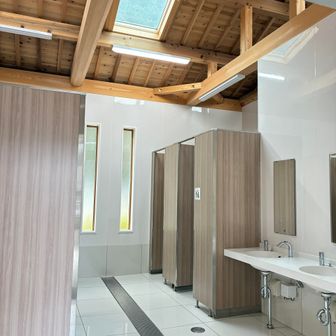 下山後に、トイレが美し過ぎて✨まるで百貨店の様だった🤩