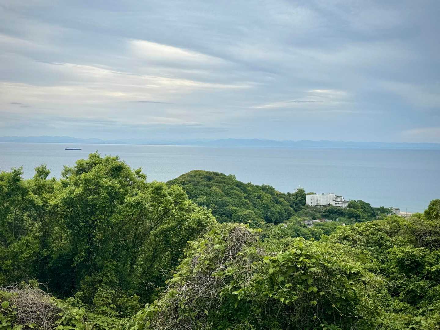 展望台からのビミョ〜なSea View🏝️
天気がバシッと晴れてればもっと映えたかも❓