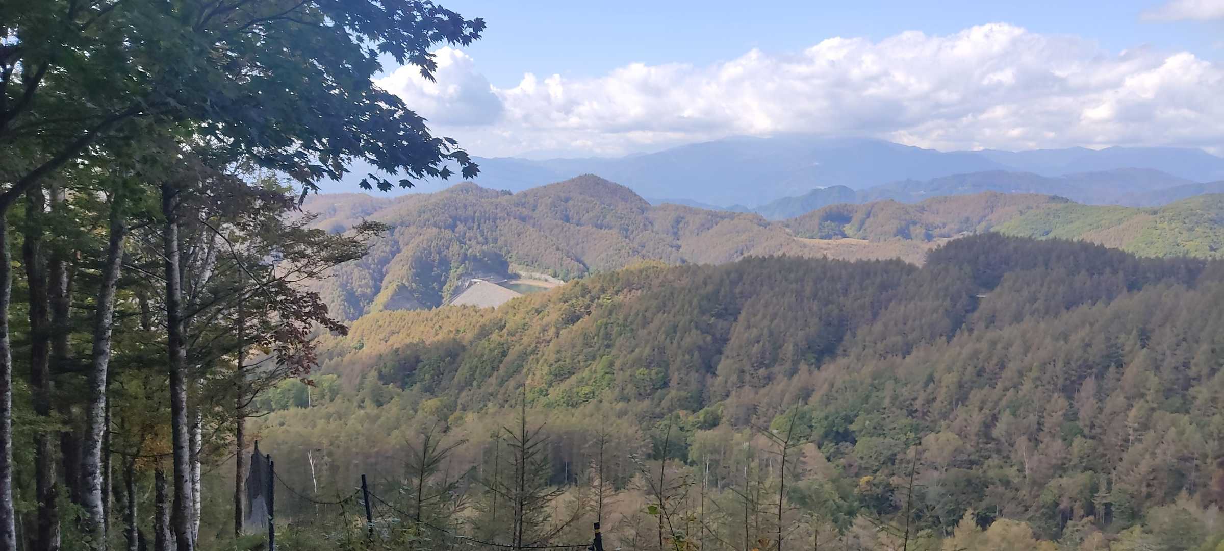 すずらん昆虫館前バス停-牛奥ノ雁ヶ腹摺山 往復コースの写真