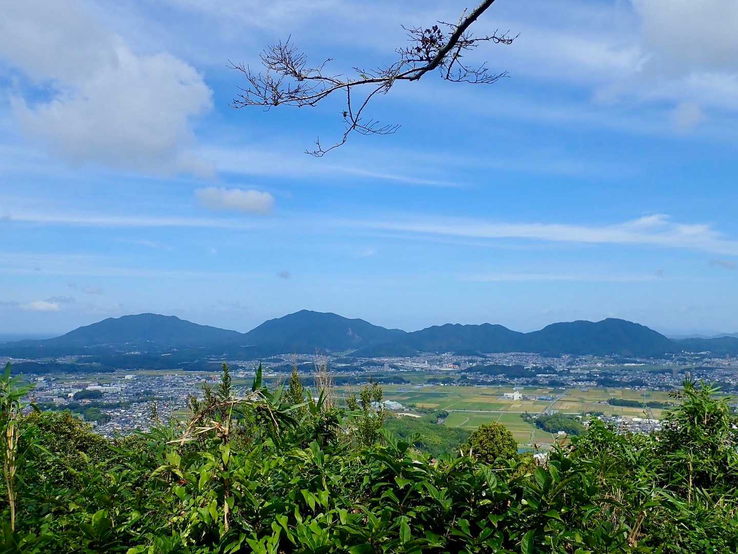 山頂から眺める四塚