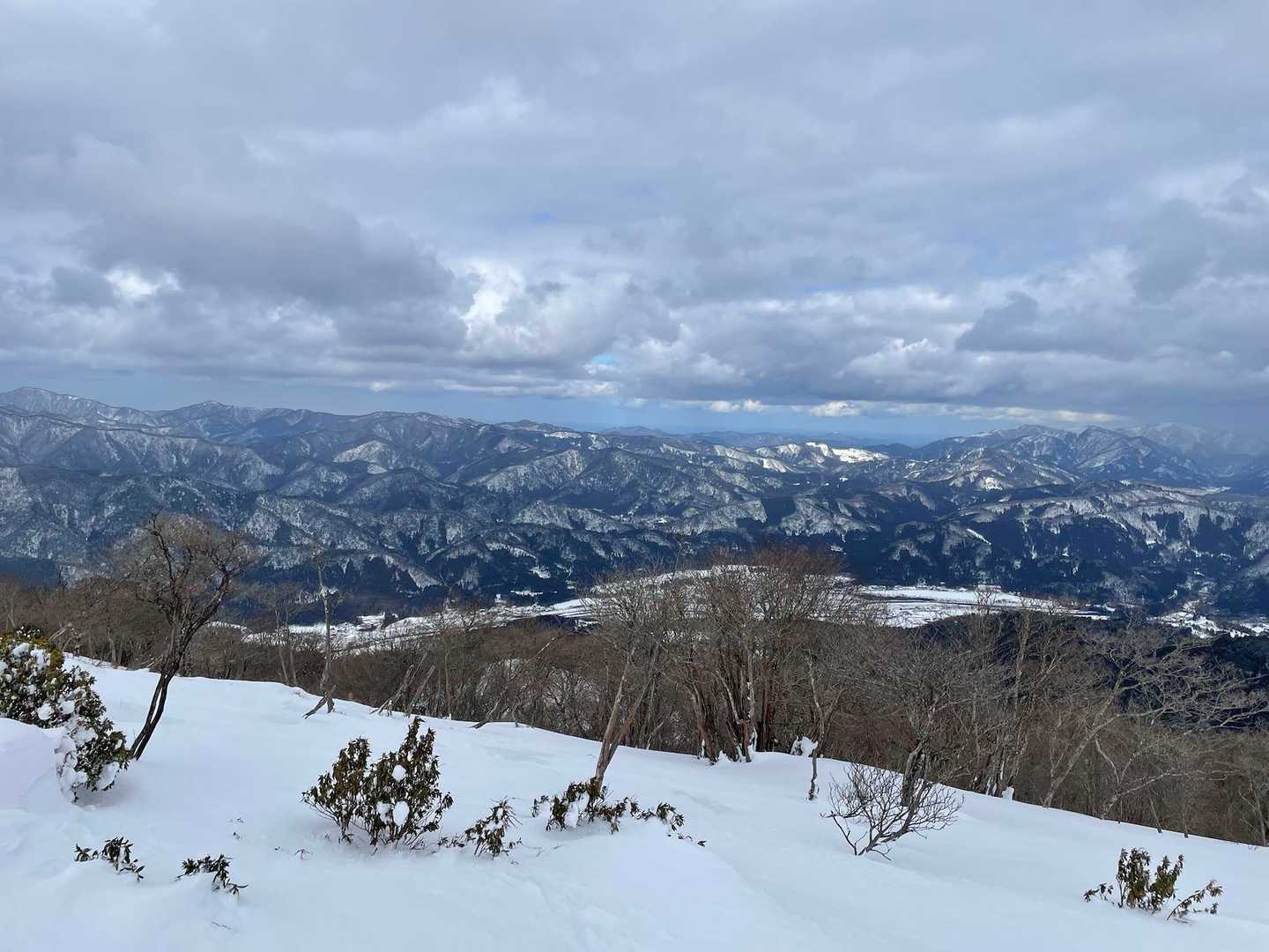 ありゃ
ウチら
日本海側の方が晴れてる？