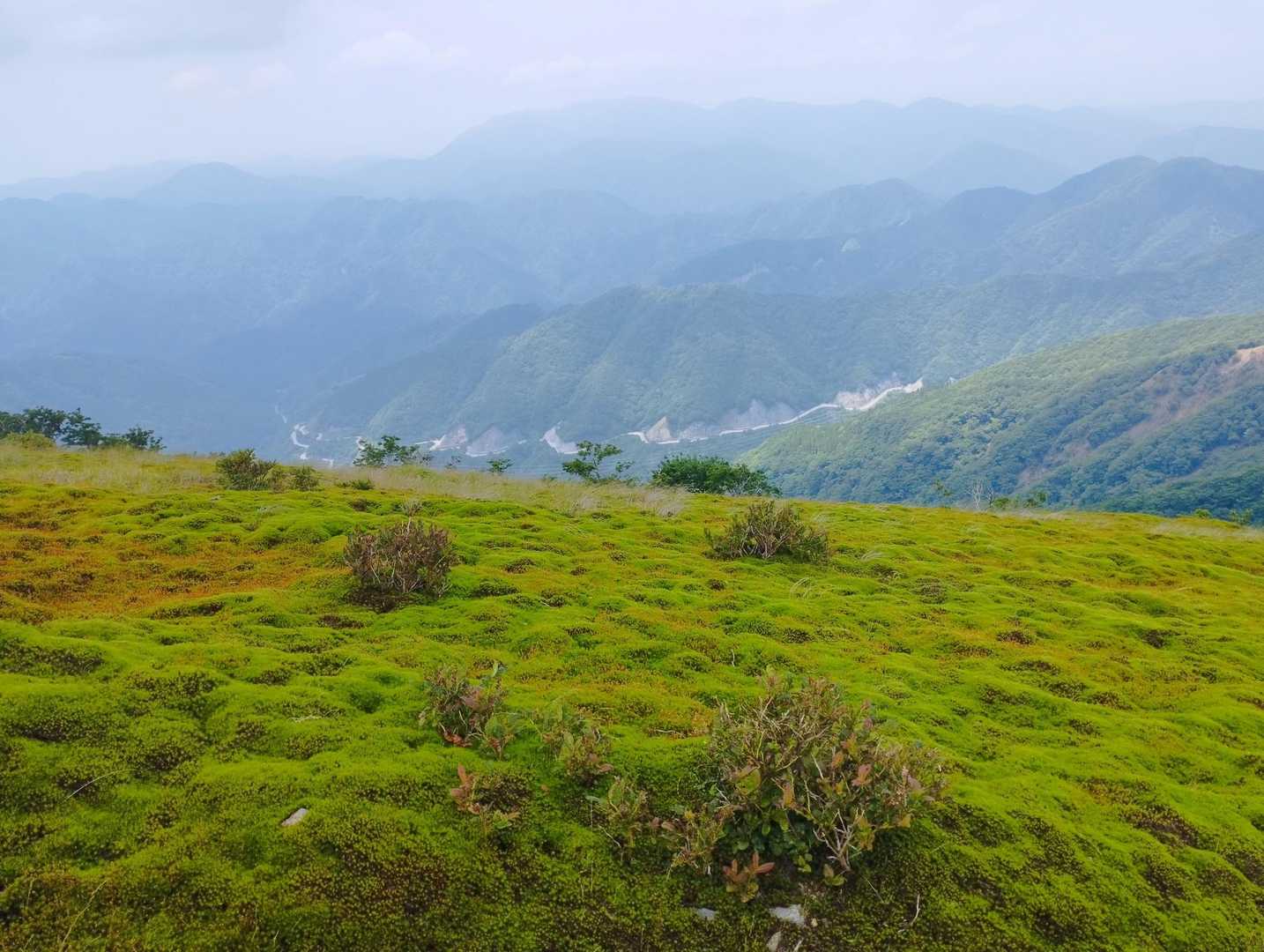 霊仙山