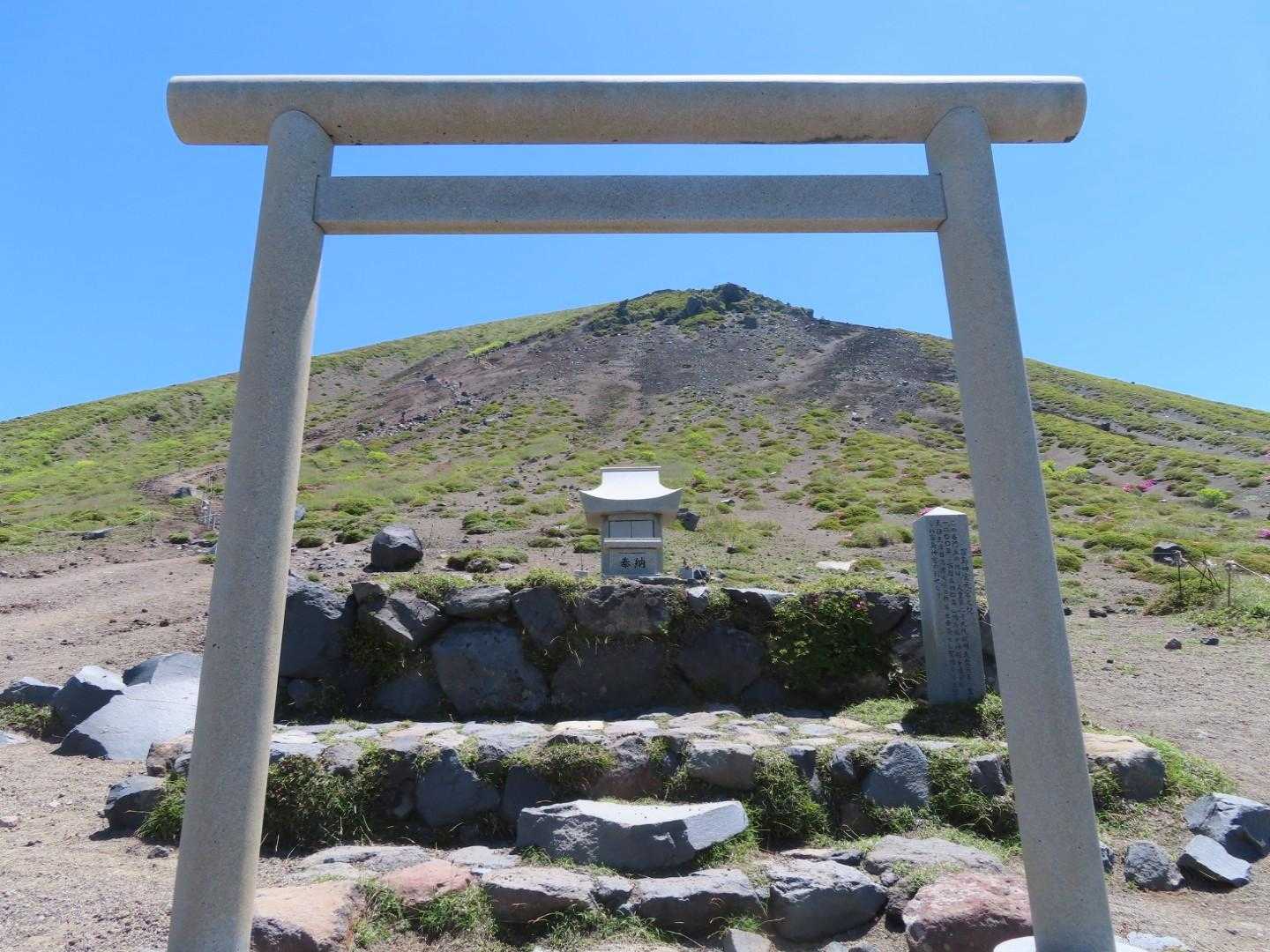 霧島神宮元宮跡