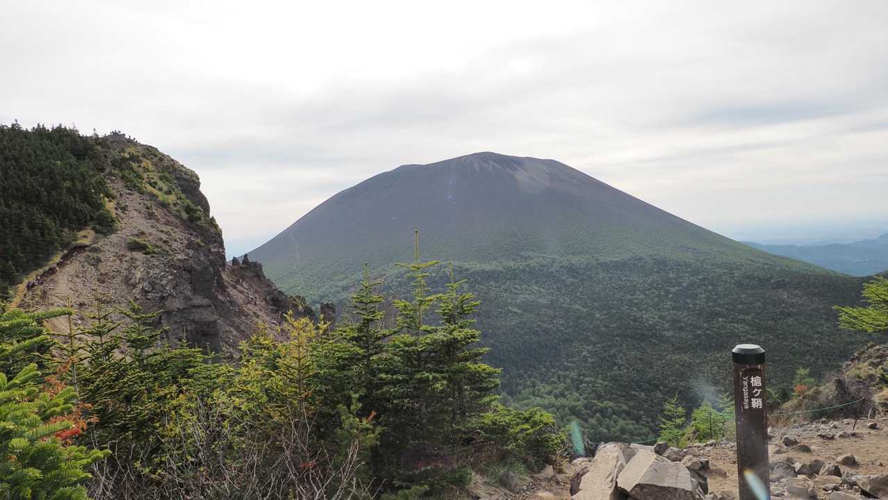 浅間山（黒斑山・蛇骨岳・仙人岳・鋸岳・前掛山）、外輪山周回 の写真 3