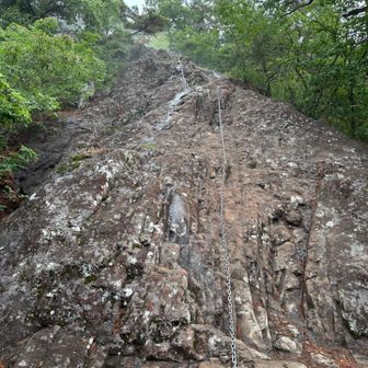 まだまだ登る