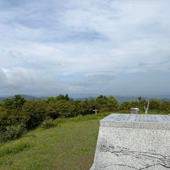 左から大崩、傾、祖母。右側由布岳。