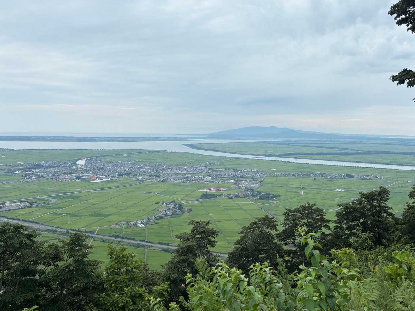 男鹿島(おがしま)