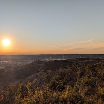 だいぶ日が沈んで来ました