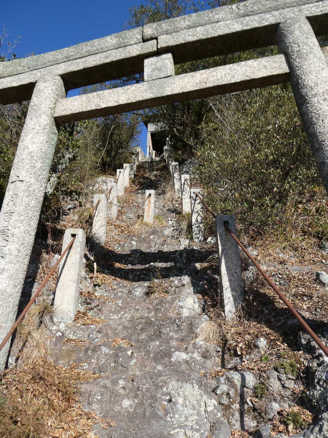 洞雲山・碁石山登山口-洞雲山-碁石山 周回コースの写真
