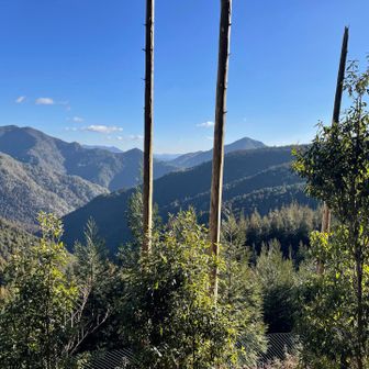 岩神王子。ここからの眺めはとってもいいです。