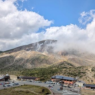 久々の山登りにはぴったりな一切経山と小富士でした！
おつかれ山でした😊