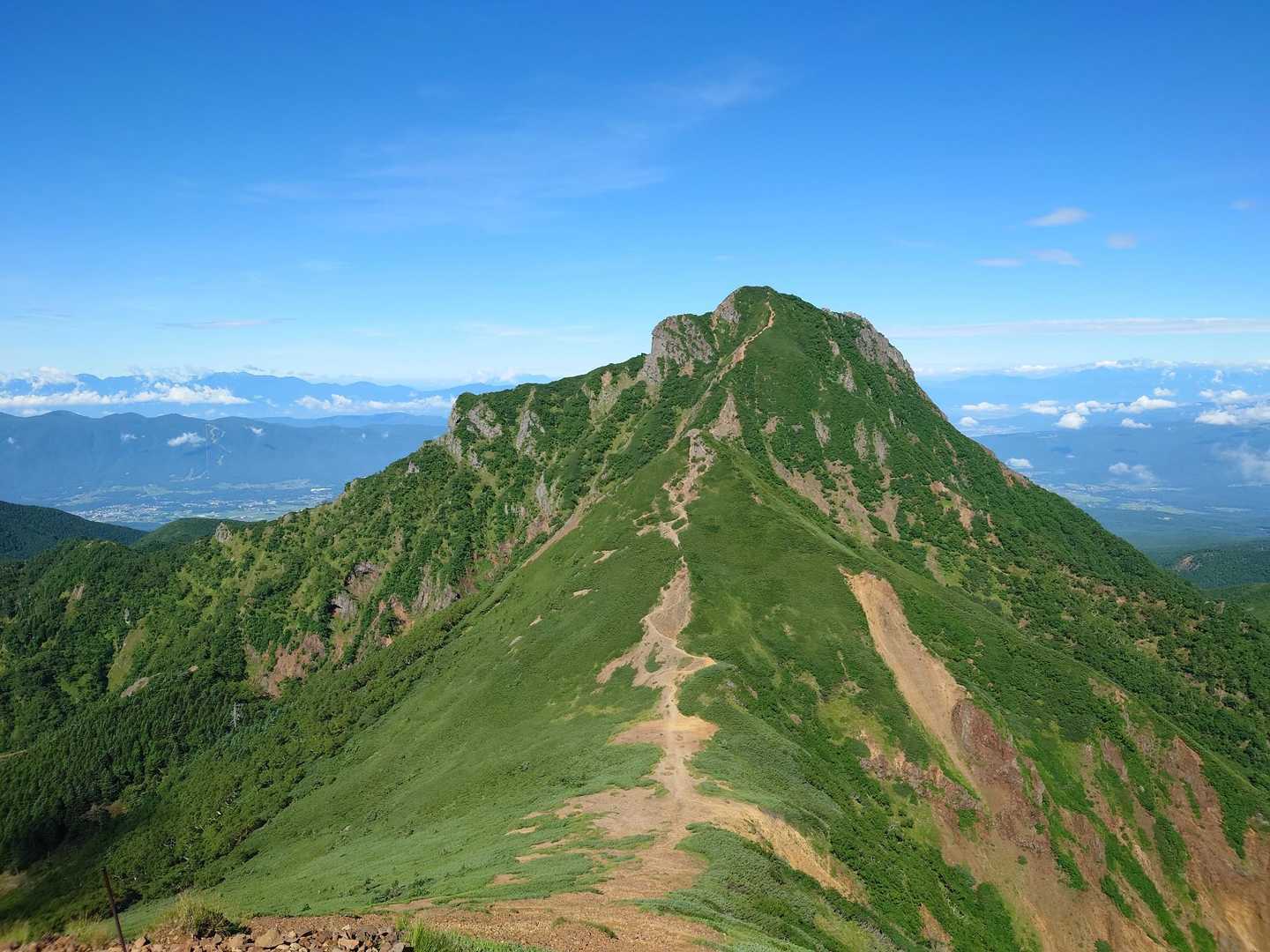 文三郎尾根分岐から見る雄大な景色