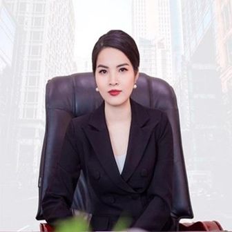 CEO Đỗ Phan Huyền Huyền