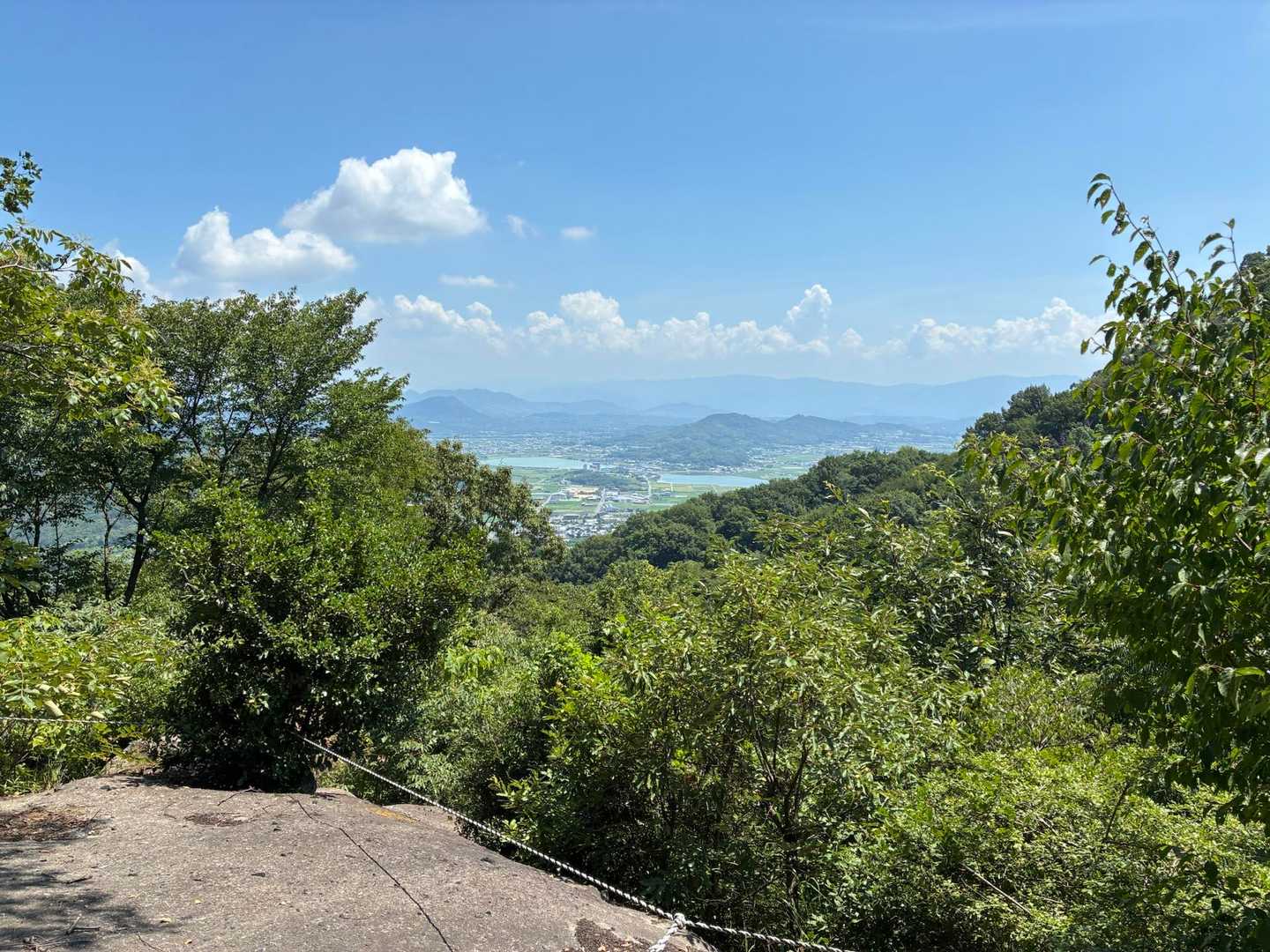 大岩からの眺めも良いです✨