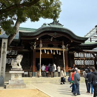 本殿にお参りしてから登ります🙏