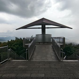 まずは長泉寺山ピークへ