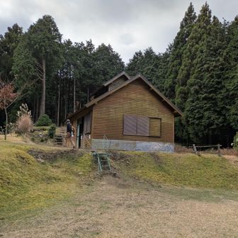 帰りによった避難小屋　