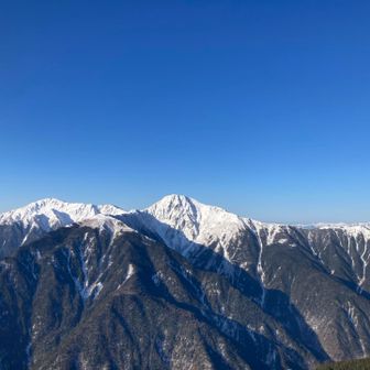下山！夜叉神峠まで戻ってきた。