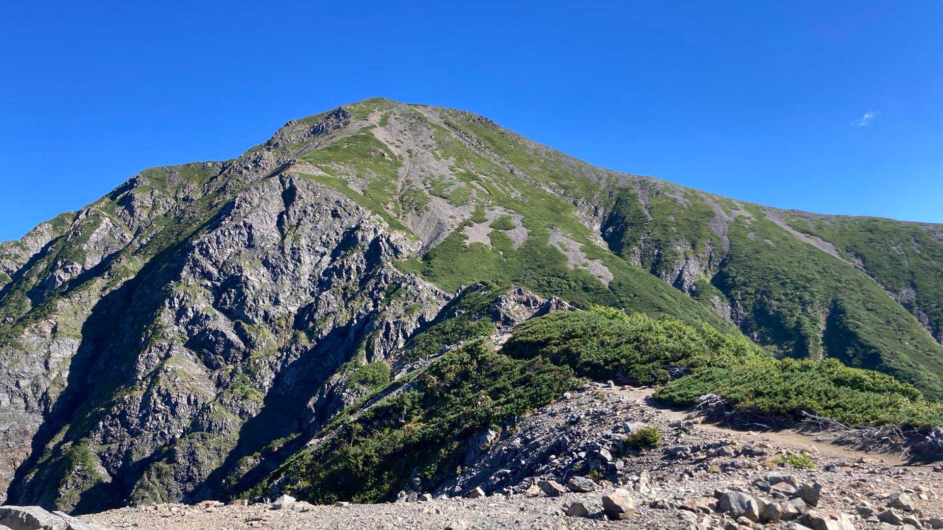 小聖岳まで降りてきた。
本当に佳い山だった🏔️
