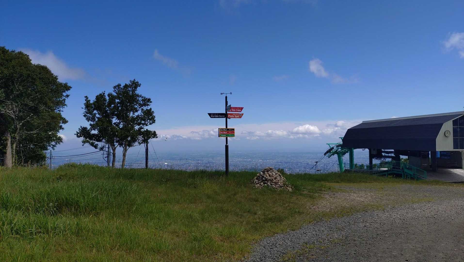 あのリフト降り場で休憩