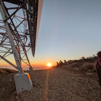 堂ヶ森頂上からの夕日