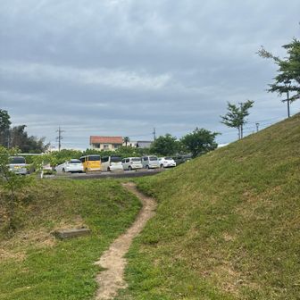 可児川下流域自然公園駐車場🅿️  かなりたくさん車がありました　登山者は⑤駐車場🅿️に駐車するように看板が出てます　優しい😆