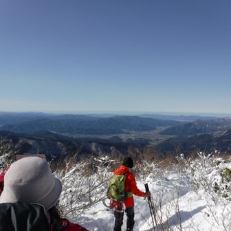 勝山の街
銀杏峰を見ながら下ります。
今回もゆみりんさんと談笑しながら(笑)