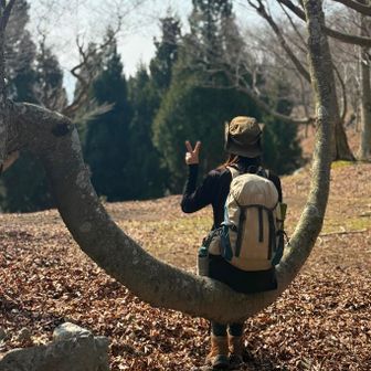                           ちょっと失礼して

                           ✌️🐸 ﾊｲ ! ﾁｰｽﾞ
