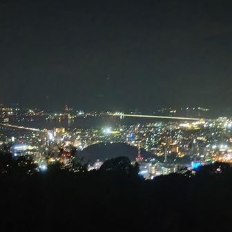 夜景🌃最高‼️
周りに誰もいませんでした😅