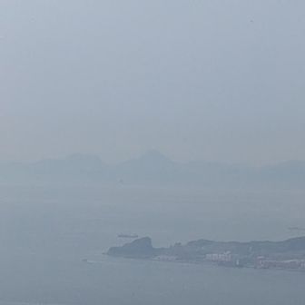 写真だと判りにくい（由布岳＆鶴見岳）