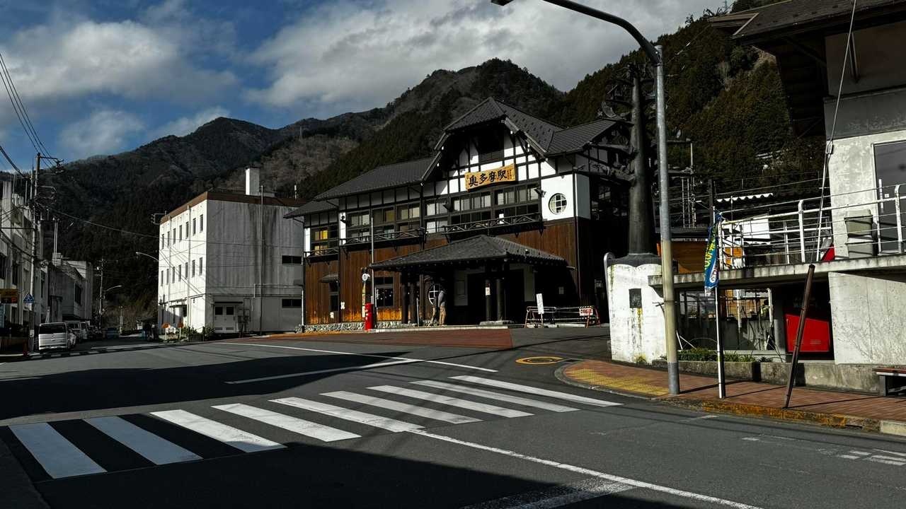 奥多摩、石尾根テン泊縦走（鴨沢〜七ツ石山〜鷹ノ巣山〜六ツ石山〜奥多摩駅） の写真 122