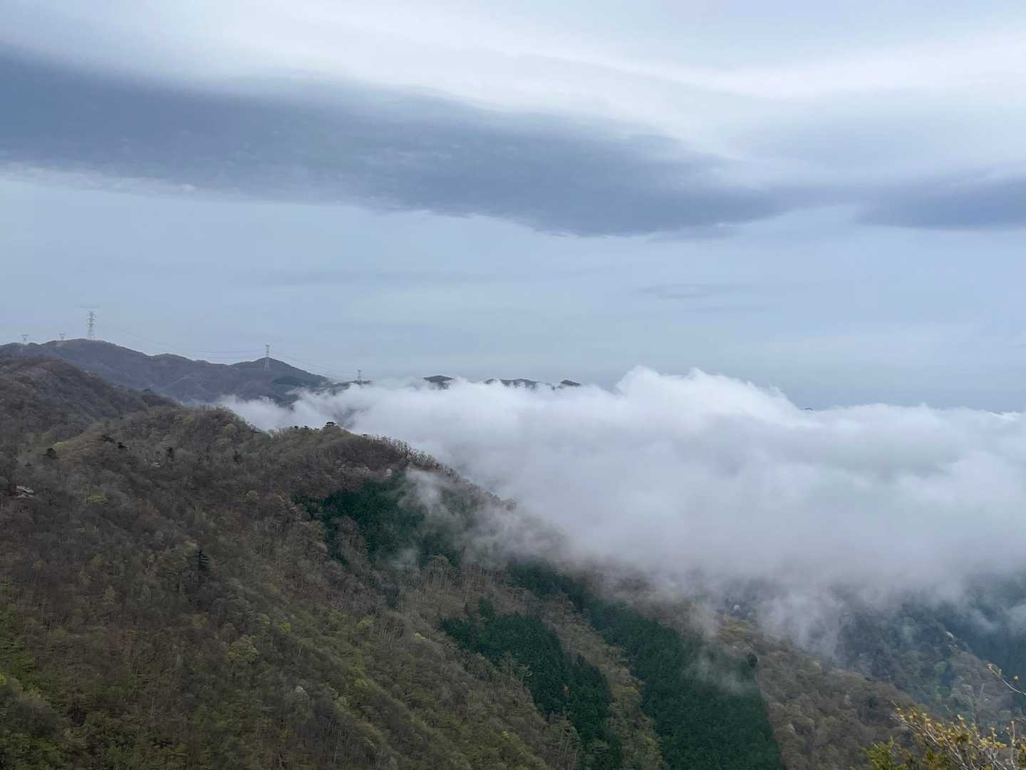 鳥帽子岳から