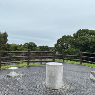 反対側の眺望
