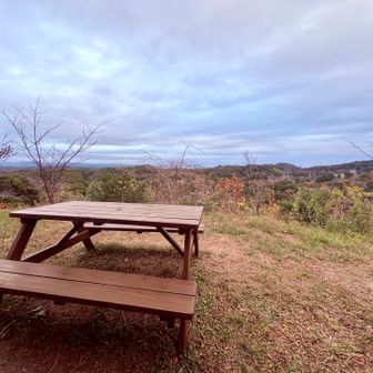 見晴らしいいですが、「みはらし台」ではないようです。