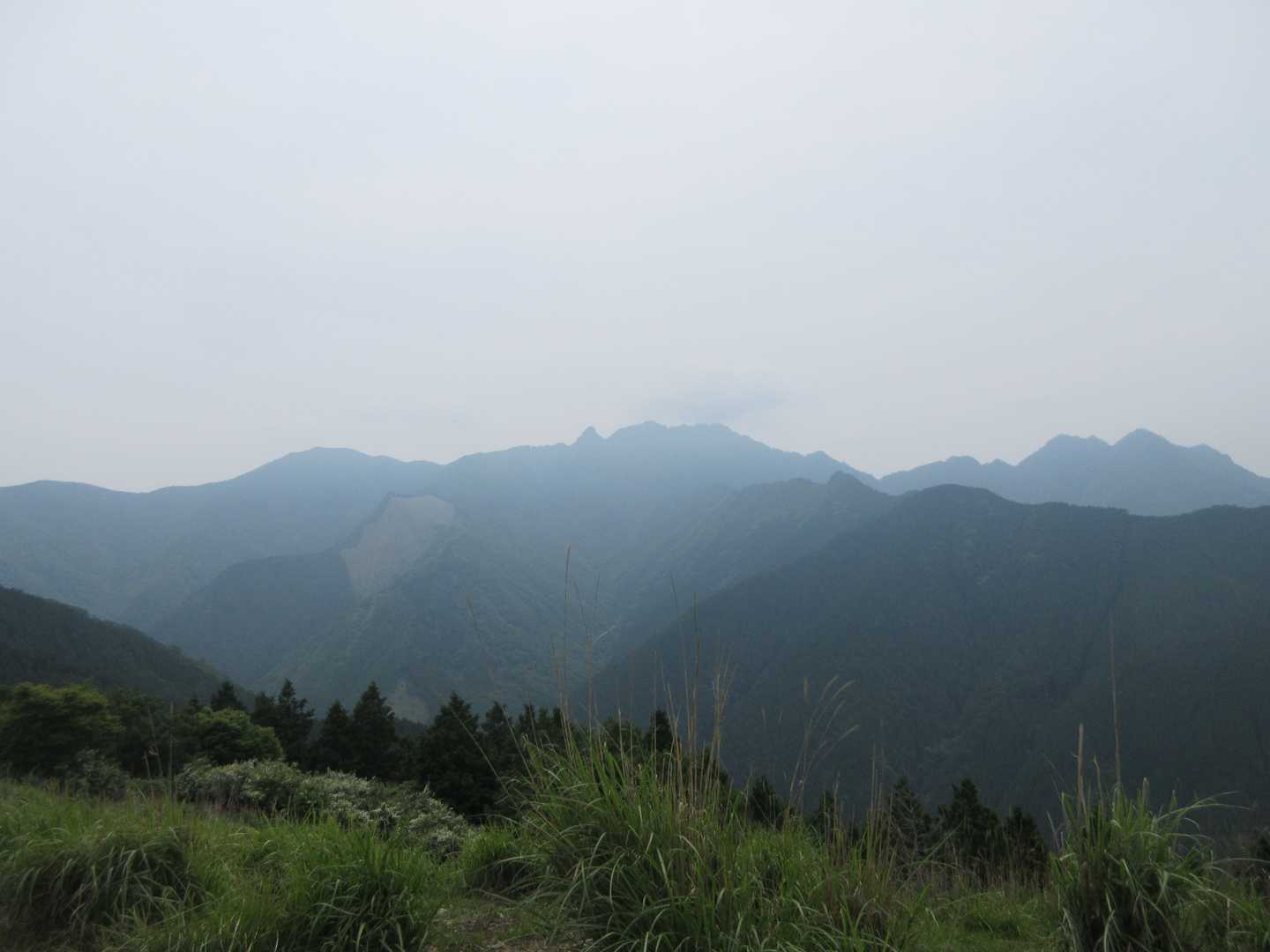 観音峰登山口-観音平-観音峯山-三ツ塚-法力峠 周回コースの写真