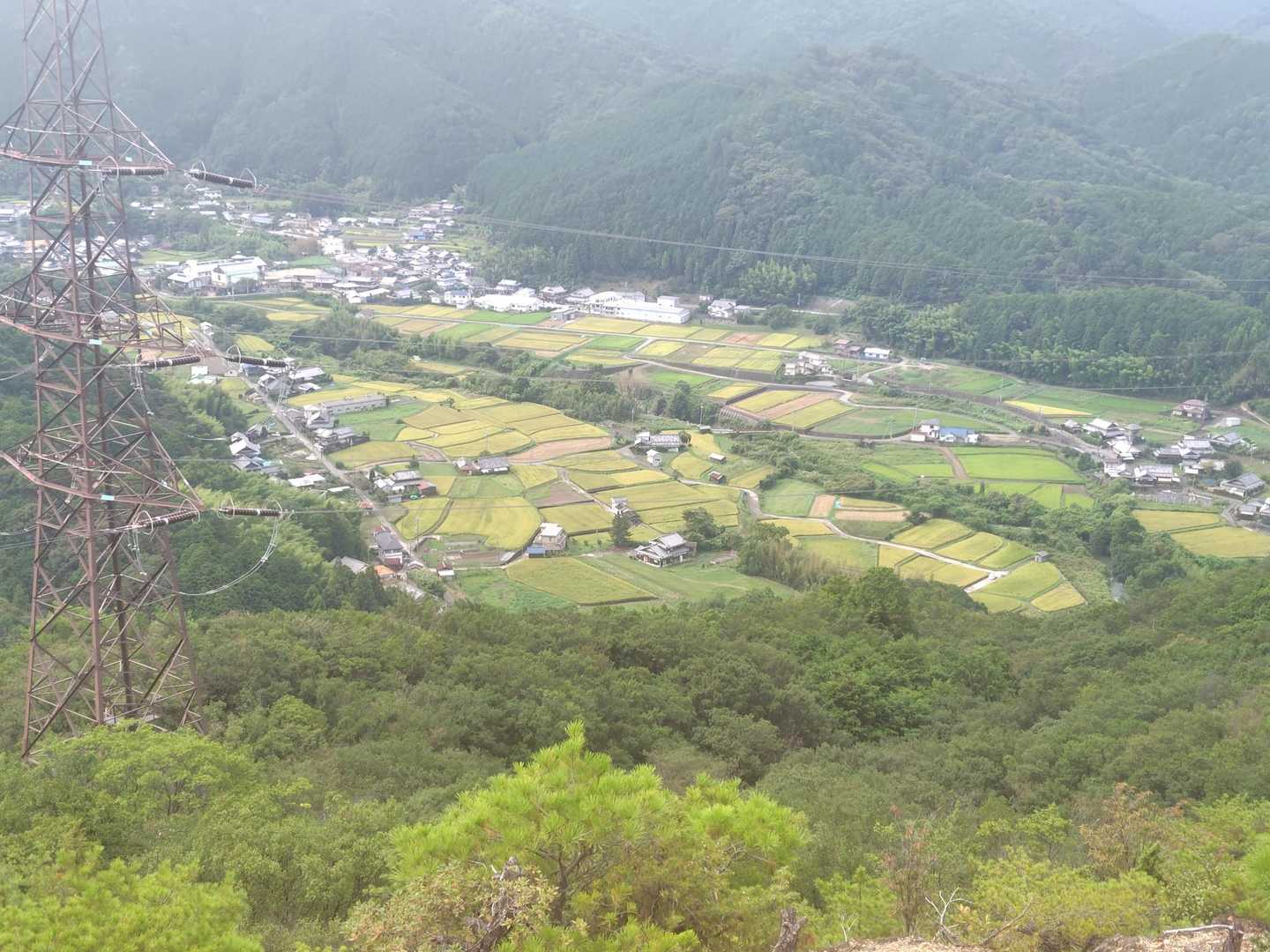 泉佐野大木地区の一部。ここから川の上流に沿って，昨日レベル４の避難指示が出されていました。