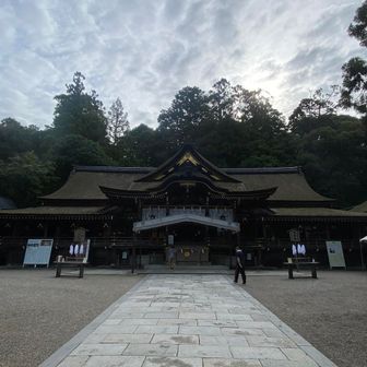 大神神社に到着
神社の雰囲気が大好き
