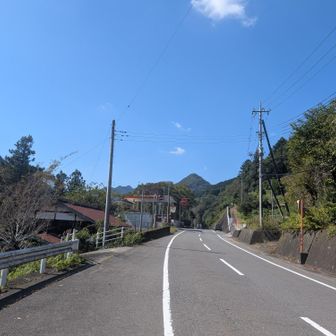 たぶん、金ピラ山かな?