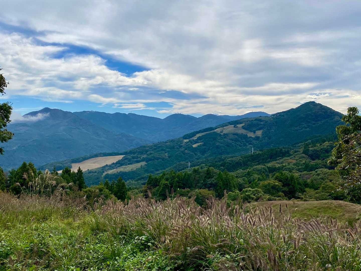 外秩父の山々です